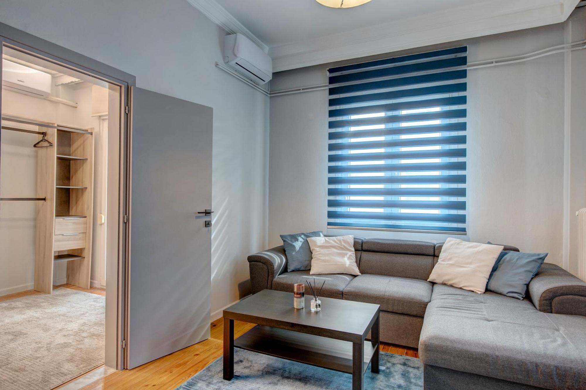 Aristotelous Family & Friends Two Bedrooms & Two Living Rooms Apt Thessaloniki Exterior photo